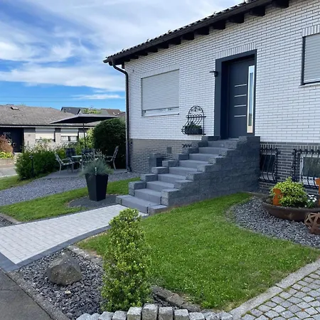 Steinstraß Nähe Nürburgring *