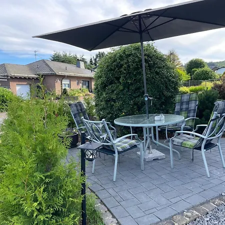 Steinstrass Naehe Nuerburgring ケルベルク